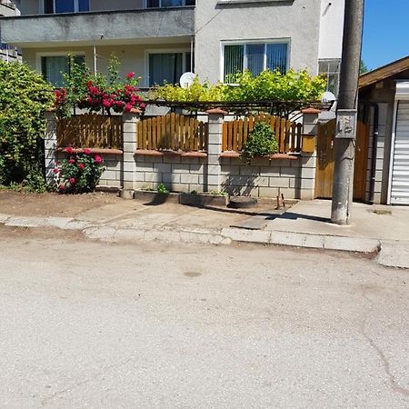 Hotel Къща За Гости Саня Kawarna Exterior foto
